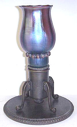 fakevase.jpg (26432 bytes)