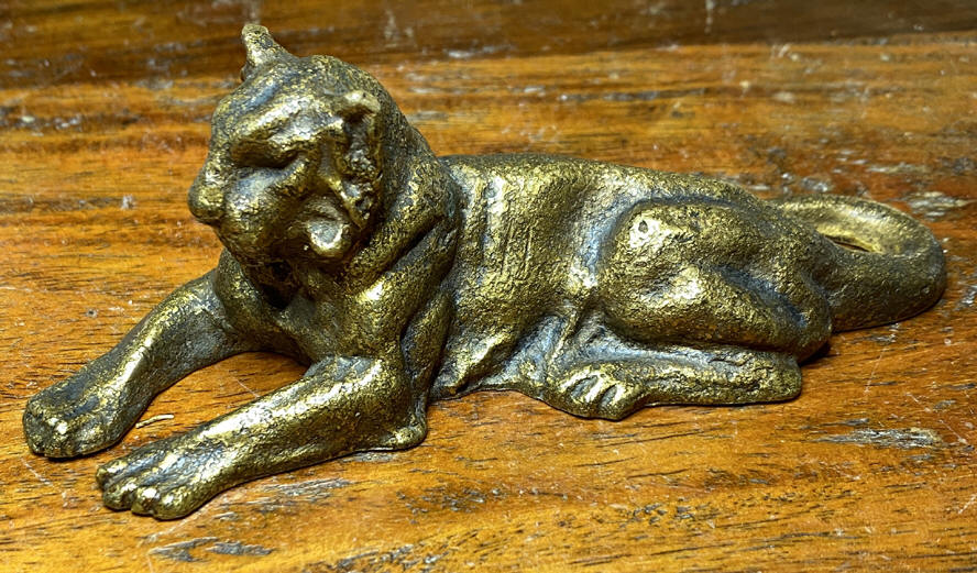 tiffany lioness paperweight